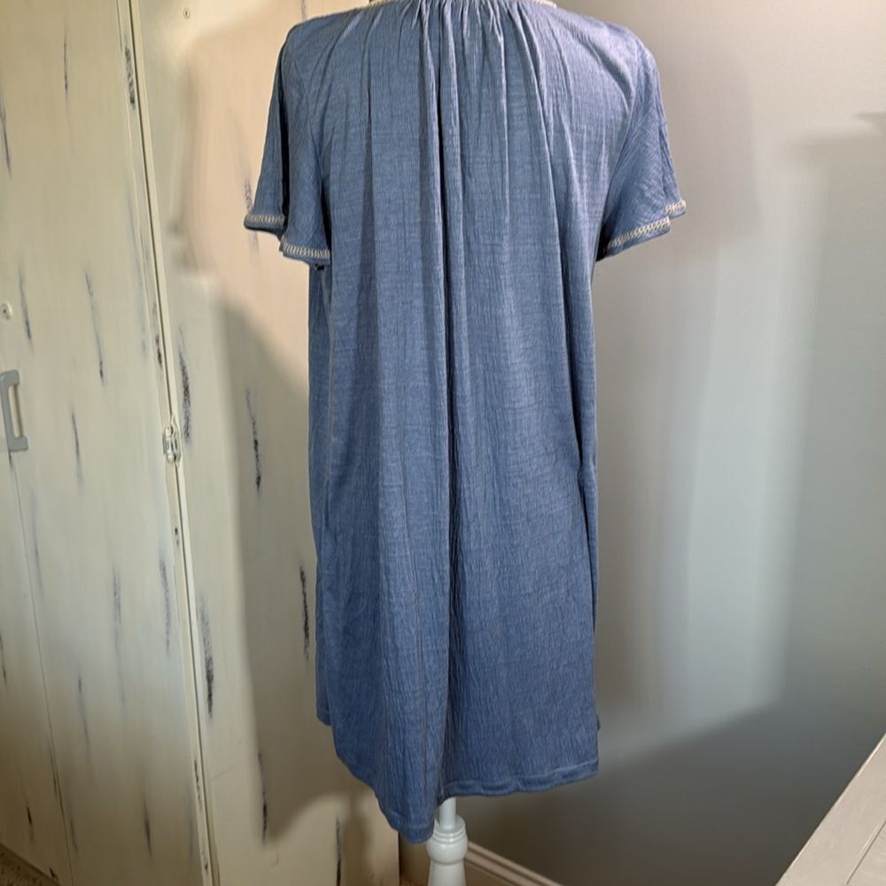 Max Studio Dress - Picture 3 of 6